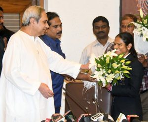 du cm