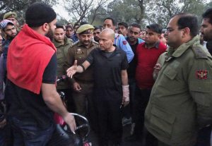 Jammu: Inspector General of Police (Traffic) Basant Rath, right, during a recent traffic inspection Jammu. Less than a fortnight into his new assignment, Rath has been trying to manage traffic in Jammu that is drawing applause and brickbats for his flamboyant work style, with some comparing him to the wildly popular protagonists in Bollywood movies like 'Singham' and 'Dabangg'. PTI Photo (TO ACCOMPANY STORY DES13)(PTI2_21_2018_000193B)(PTI2_21_2018_000214B)
